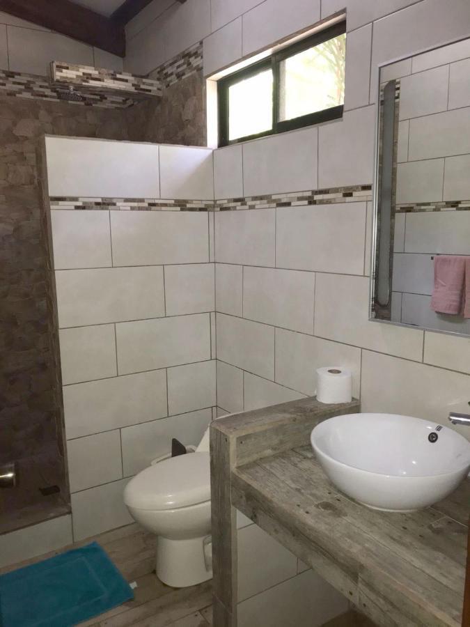 Casa Caribbean Coconut Ξενοδοχείο Cahuita Εξωτερικό φωτογραφία