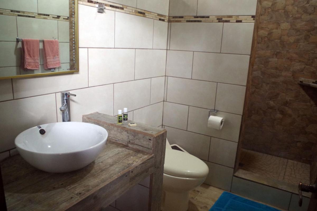 Casa Caribbean Coconut Ξενοδοχείο Cahuita Εξωτερικό φωτογραφία